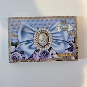 Bridgerton x Pat McGrath collab Diamond of the First Water eyeshadow palette